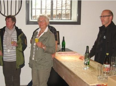 Führung der Vereinsmitglieder zur Eröffnung im Juli 2011